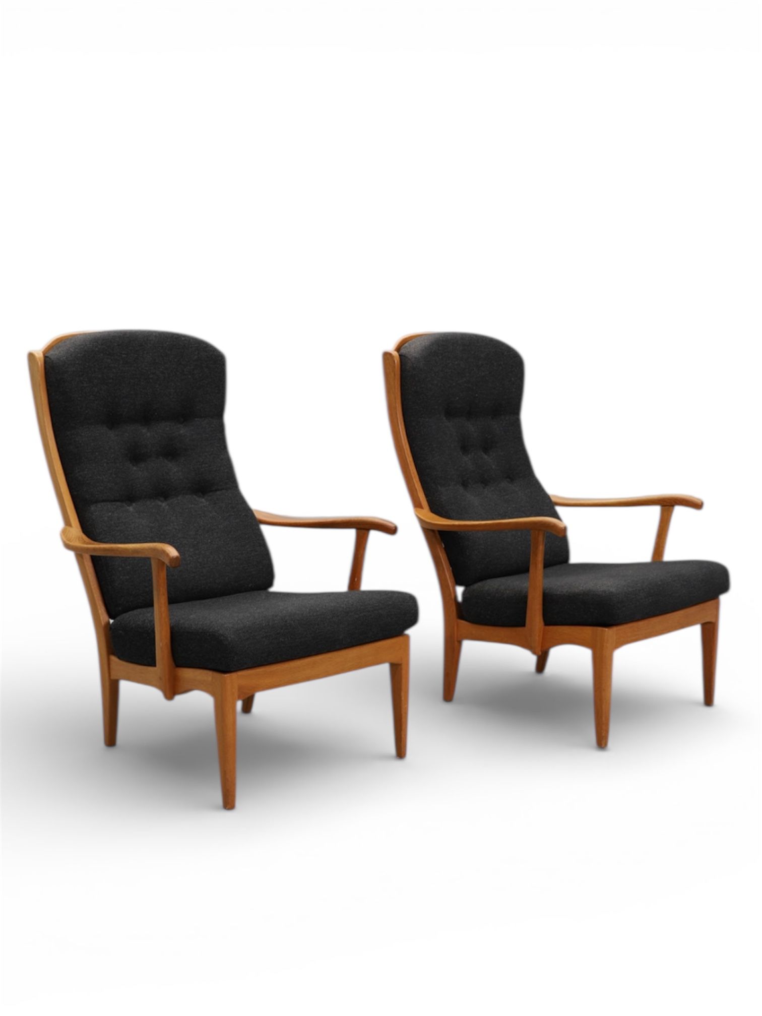 Carl Malmsten ‘Stora Fjäderbrickan’ Oak Lounge Armchairs